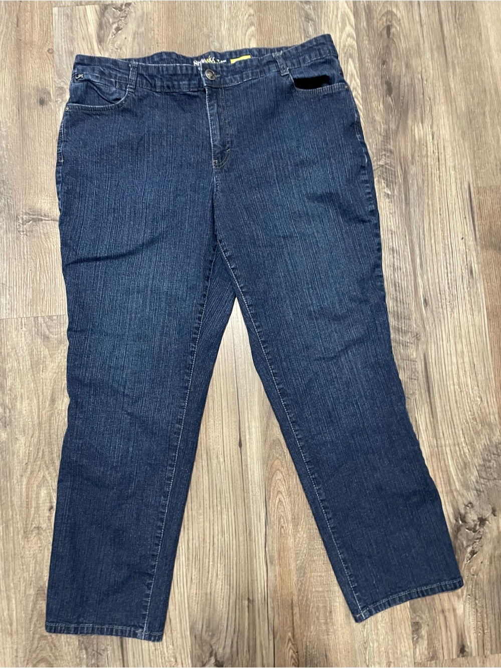 Classic Women's Dark Blue Denim Jeans slim leg size 18W pre-owned
